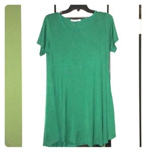 3 for $15 JollieLovin Kelly Green Swing Dress